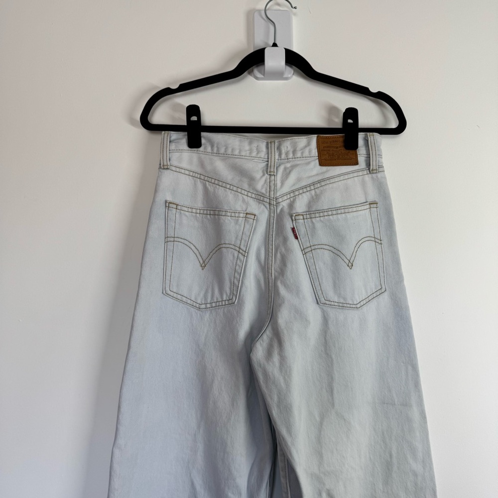 Levi's Women's Sky Blue Wide Leg Jeans - Picture 7 of 13